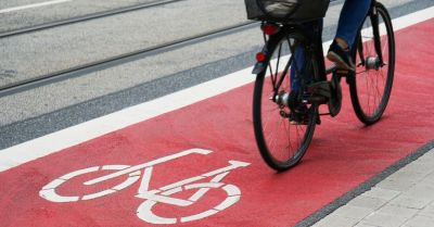Otwarto przejście pieszo-rowerowe przez Śluzę Opatowicką