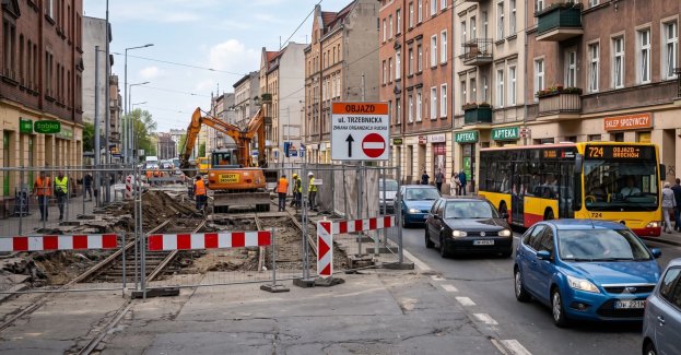 MPK Wrocław wchodzi w drugi etap remontu ul. Trzebnickiej. Trzeba się liczyć z objazdami dla samochodów i zmianami tras autobusów.